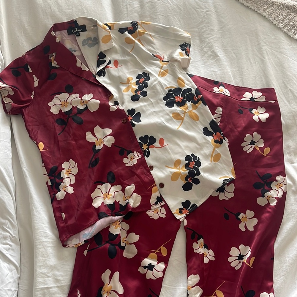 Floral 2 piece silky set
